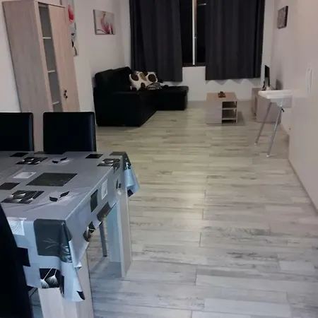 아파트호텔 Castle Harbour 2*