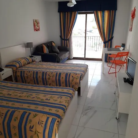 Aparthotel Castle Harbour Los Cristianos (Tenerife)