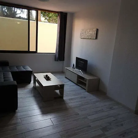 Aparthotel Castle Harbour Los Cristianos (Tenerife)