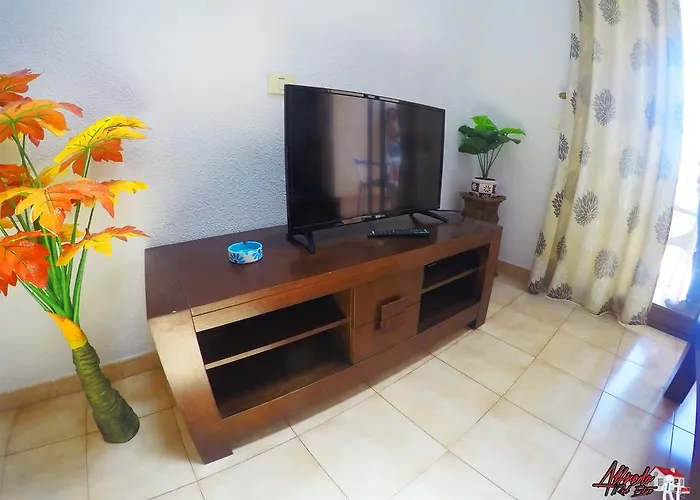 Aparthotel Castle Harbour 2*